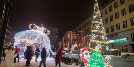 Rozświetlenie choinki w Zabrzu: Militarny Mikołaj wraca na Plac Wolności!