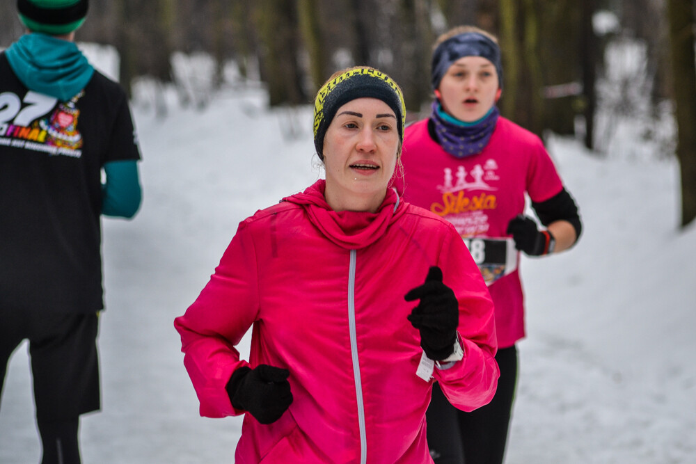 Ponad 600 osób wzięło udział w charytatywnym biegu dla Wielkiej Orkiestry Świątecznej Pomocy w Zabrzu. My też tam byliśmy i mamy zdjęcia!
