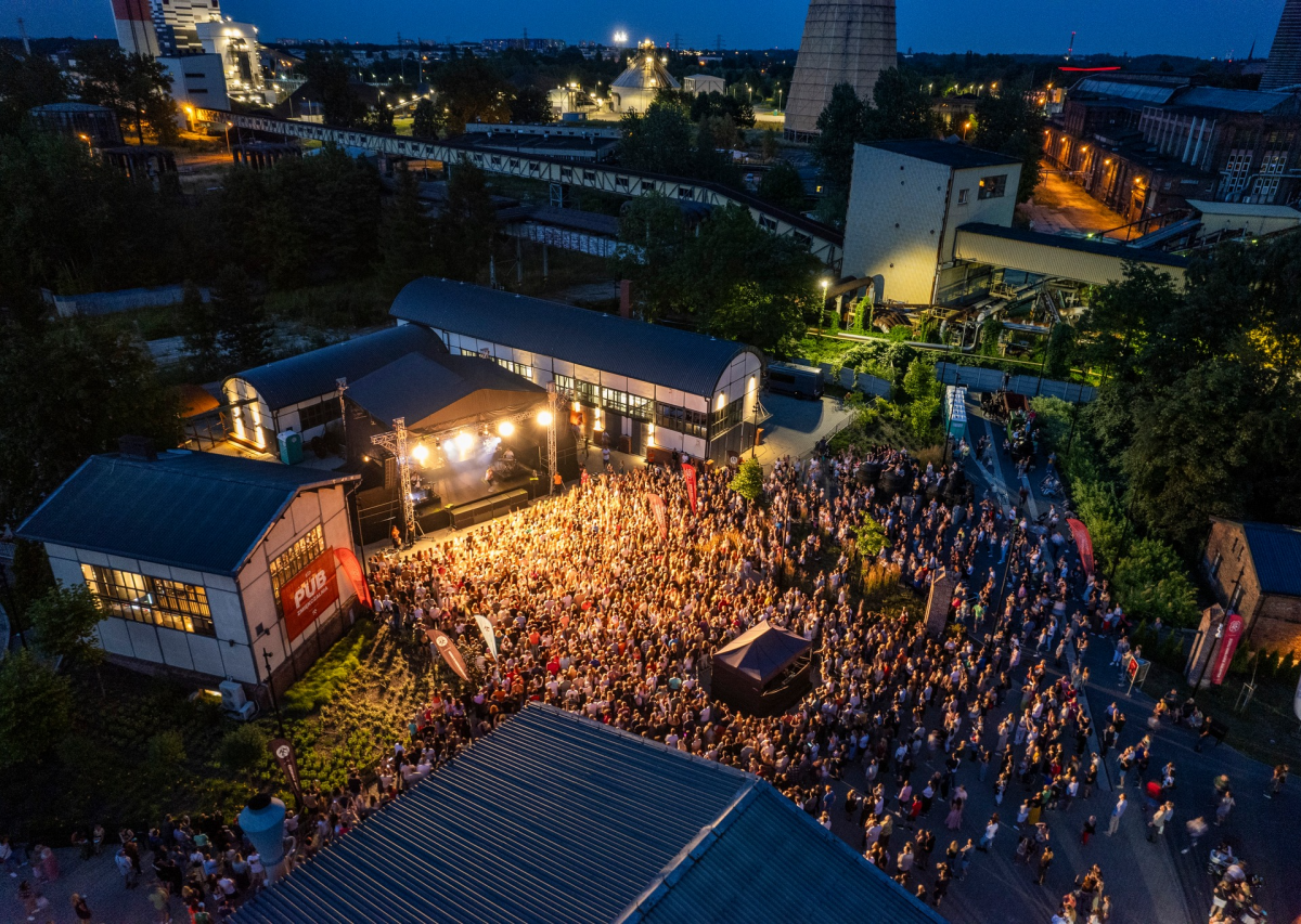 Carnall Festiwal 2023. Vito Bambino i Rosalie wystąpili na zabrzańskiej scenie! / fot. FB Małgorzata Mańka-Szulik