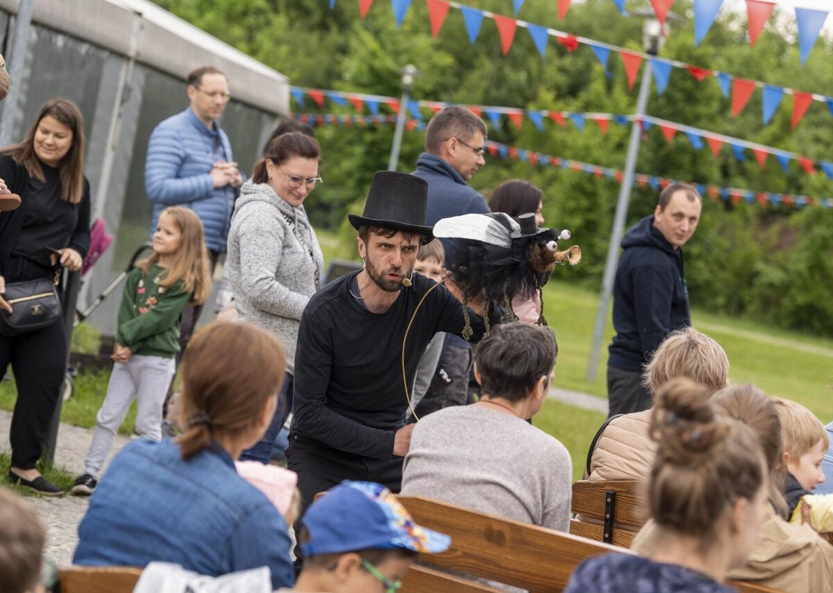8 maja obchodziliśmy w Polsce Dzień Bibliotekarza i Bibliotek. Z tej okazji w minioną sobotę w Parku12C Sztolni Królowa Luiza odbył się festyn pn. „Pociąg do książek” / fot. UM Zabrze