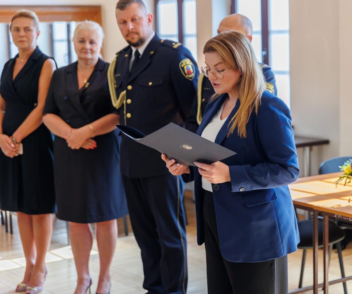 Pani prezydentka Zabrza Agnieszka Rupniewska w Dniu Straży Miejskiej odwiedziła Strażników Miejskich w ich siedzibie / fot. UM Zabrze