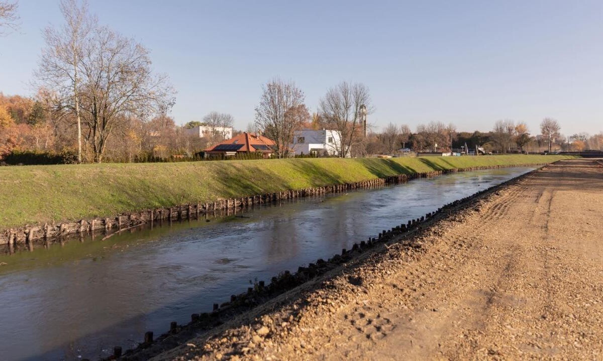 Zakończono odbudowę wałów przeciwpowodziowych w Zabrzu Maciejowie / fot. UM Zabrze