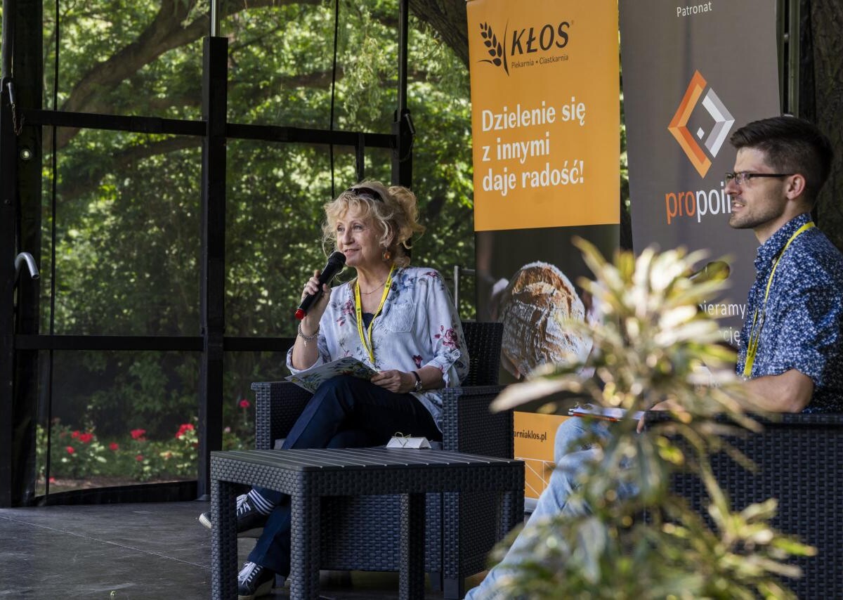 Czerwcowa edycja Botanicznej Sceny Premier rozpoczęła się punktualnie się o godz. 10.00 od warsztatów rozwojowych pn. „Mapa marzeń” / fot. UM Zabre