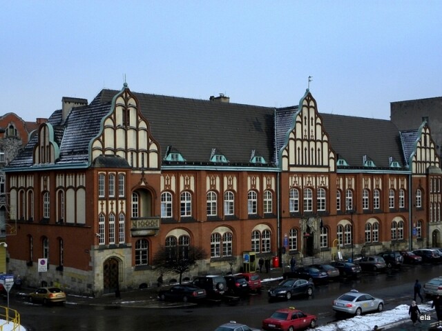 Instytucje publiczne