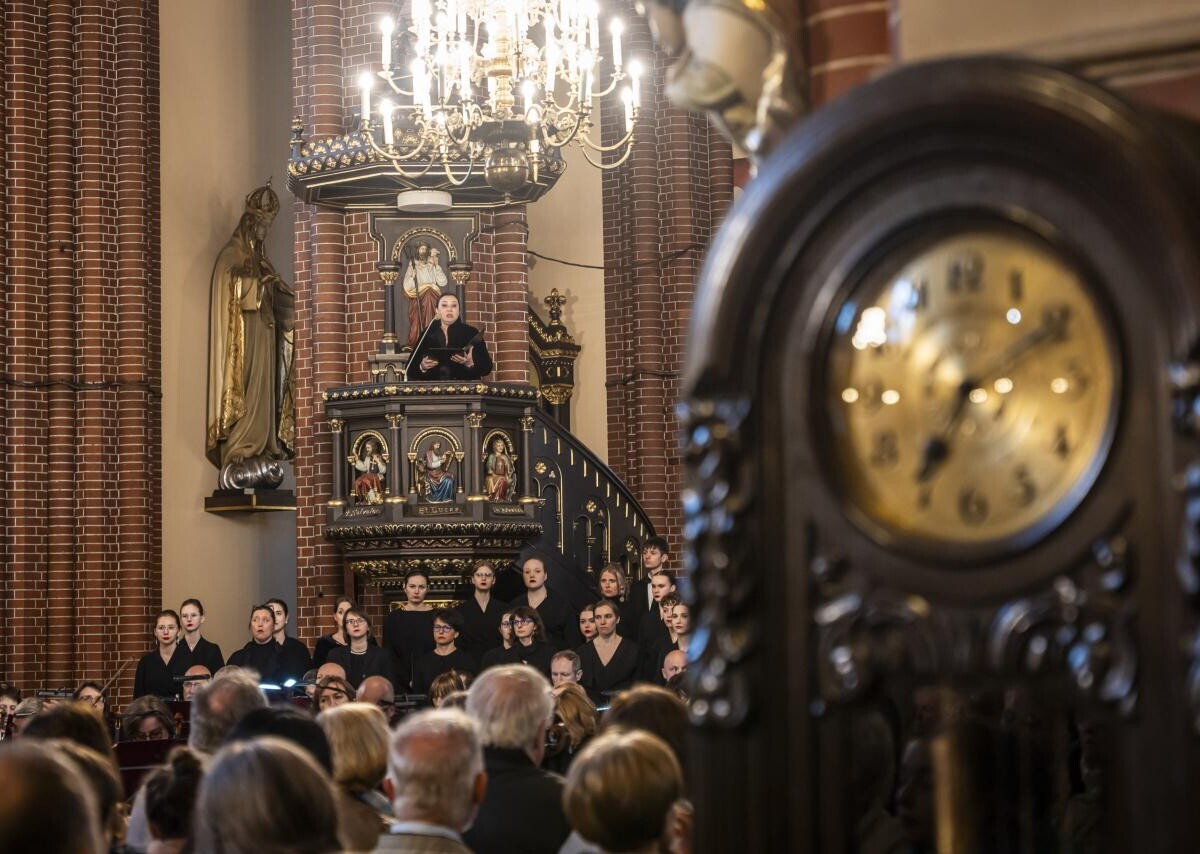W sobotni wieczór, w kościele pw. św. Anny, odbył się wyjątkowy koncert poświęcony pamięci zmarłego 30 lat temu profesora Norberta Kroczka / fot. UM Zabrze