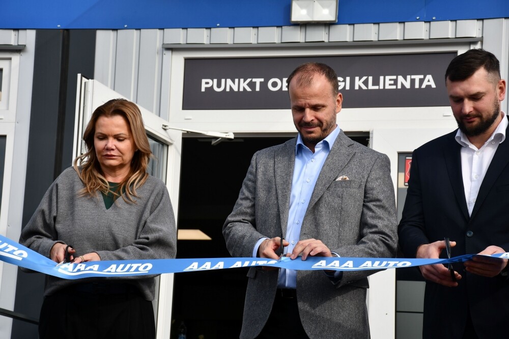 Nowe centrum sprzeda&#380;y AAA Auto w Zabrzu oficjalnie otwarte!