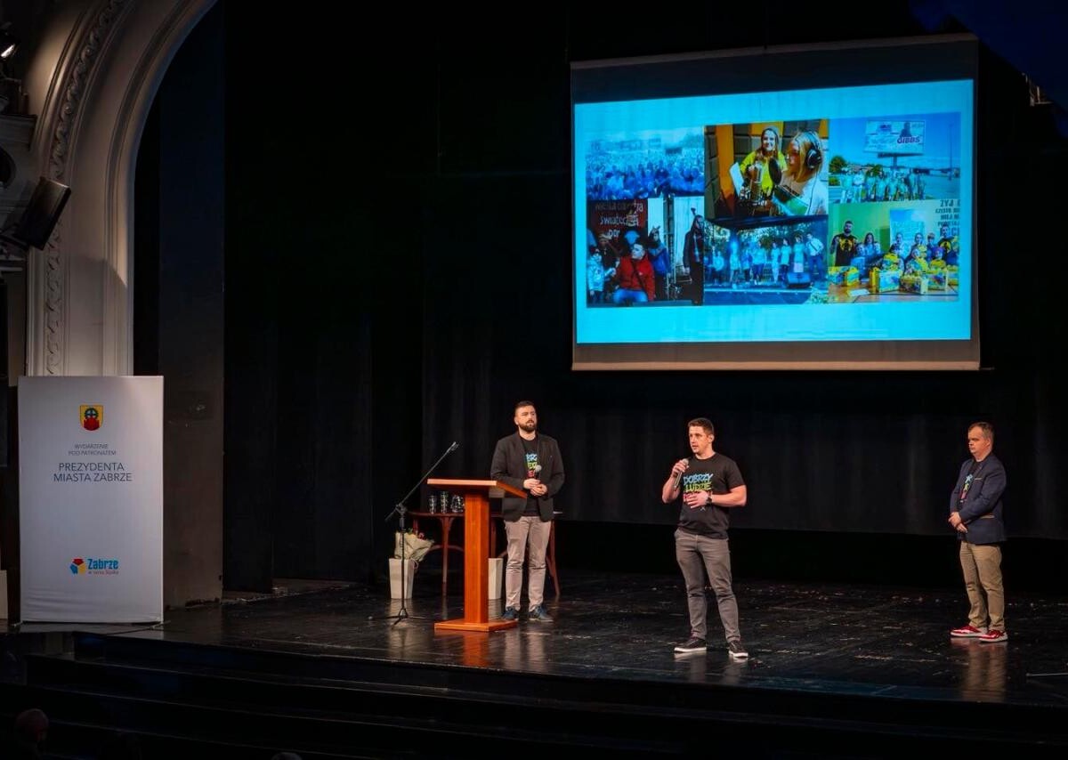 Nagrodzono „Profilaktyka Roku 2025 Zabrze” – wyróżniono osoby i instytucje, które wspierają zdrowie i bezpieczeństwo młodzieży / fot. UM Zabrze