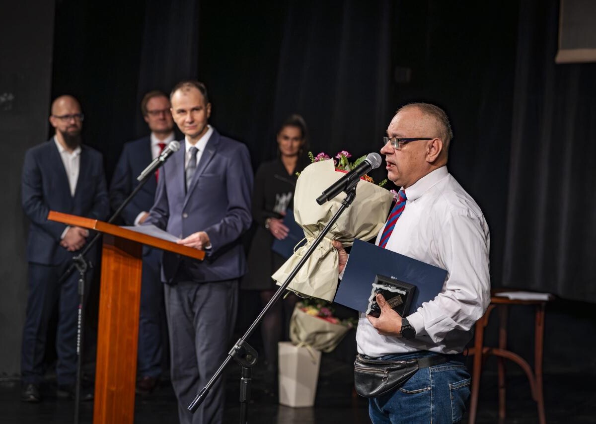 Nagrodzono „Profilaktyka Roku 2025 Zabrze” – wyróżniono osoby i instytucje, które wspierają zdrowie i bezpieczeństwo młodzieży / fot. UM Zabrze