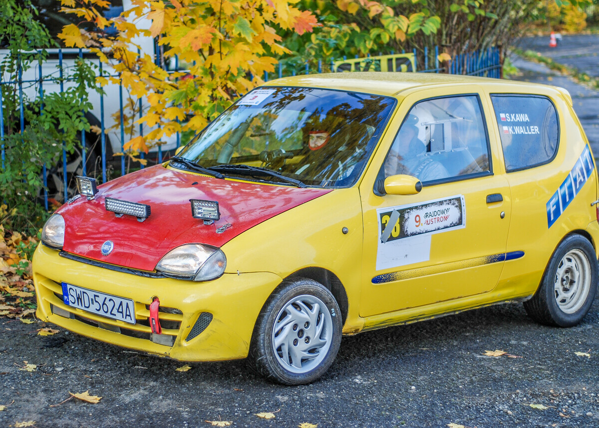 30 zgłoszonych załóg, ryk silników, zapach spalin i palonej gumy. Było głośno, kolorowo o bardzo emocjonująco na 2, edycji zawodów KJS Rally Zabrze.