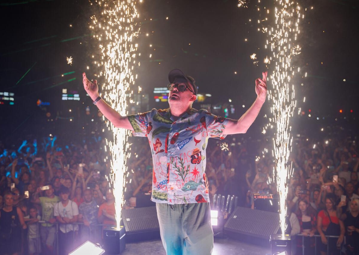 Tegoroczna edycja Zabrze Summer Festivalu dobiegła końca. W minioną sobotę zgromadziła się liczna publika, która bawiła się pod C.H. Platan / fot. UM Zabrze