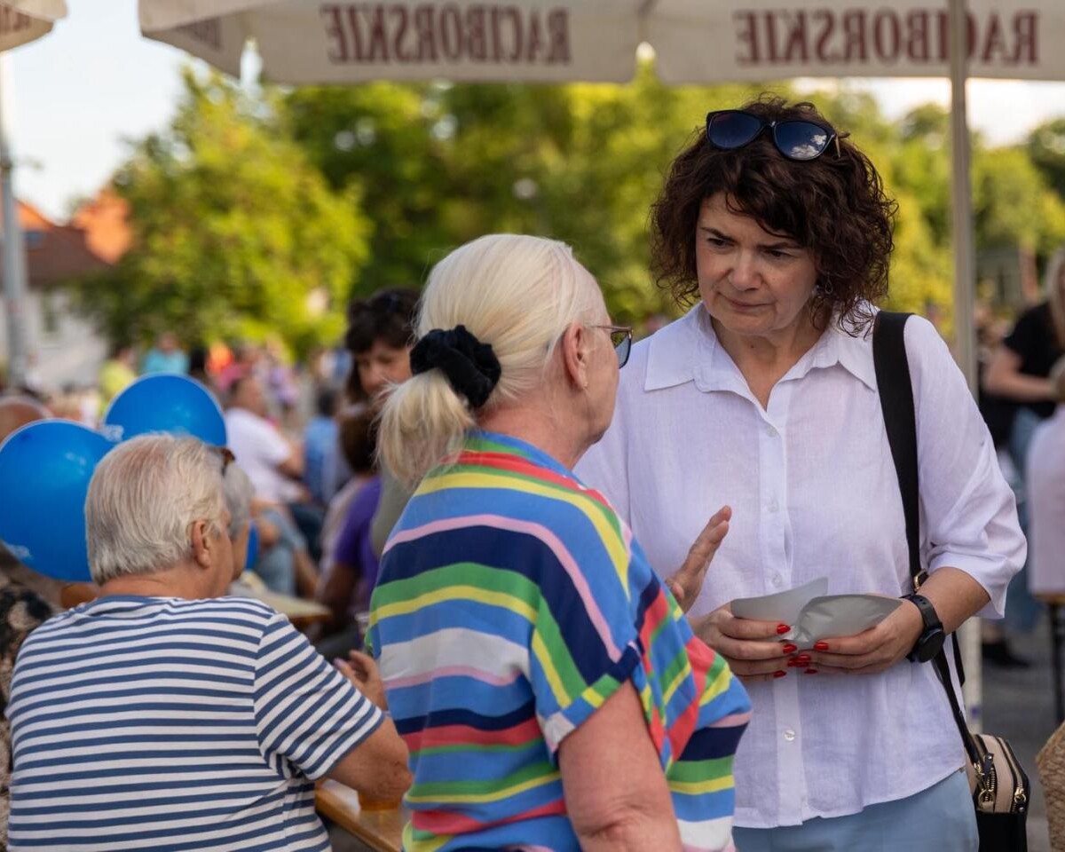 Sąsiedzka potańcówka „Zagrajmy jak za dawnych lat!” odbyła się 2 sierpnia przy Arenie Zabrze / fot. UM Zabrze